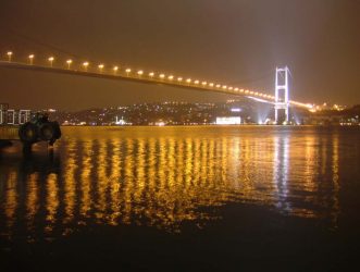 5. istanbul-by-night